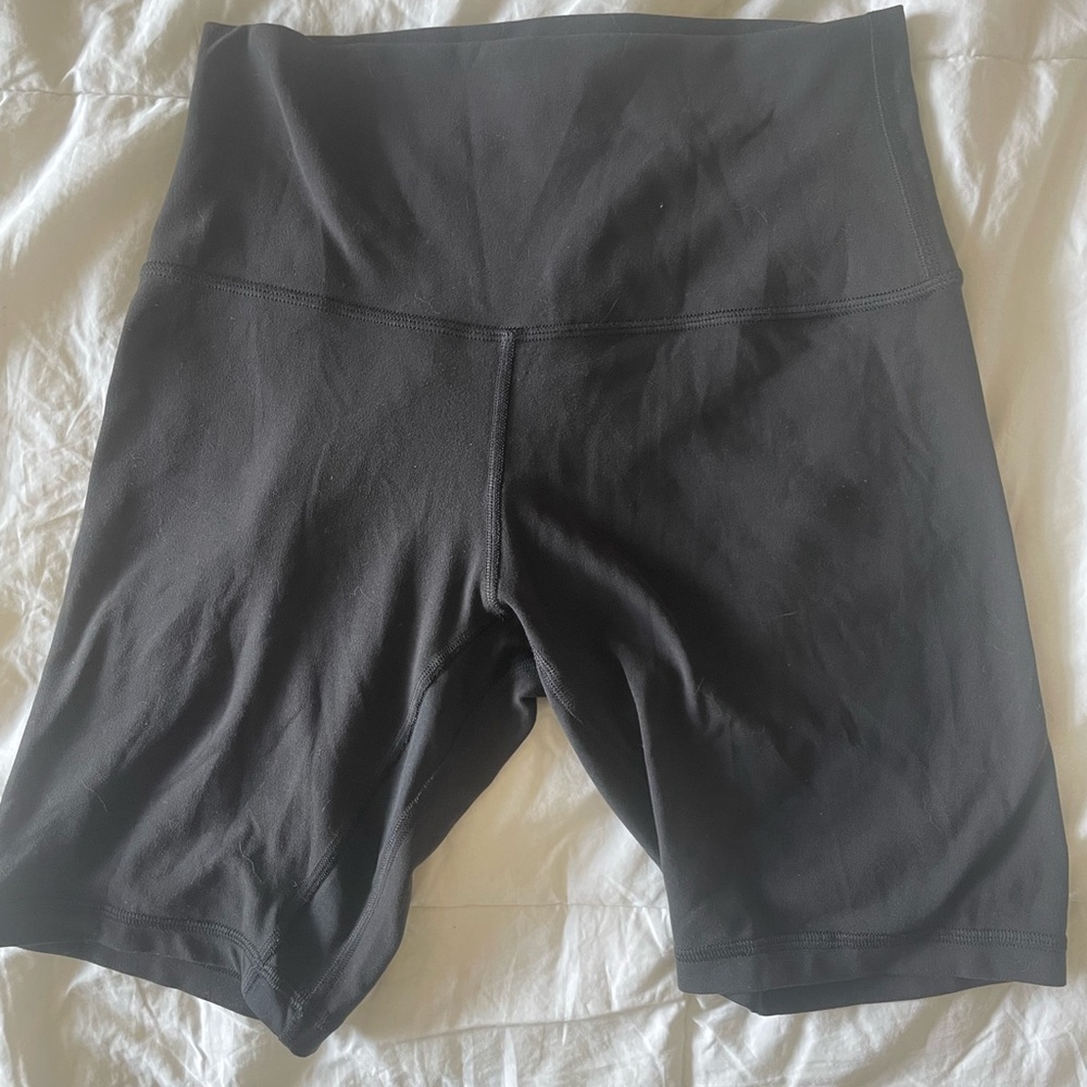 Lululemon Align Black Biker Short 8” Size 6